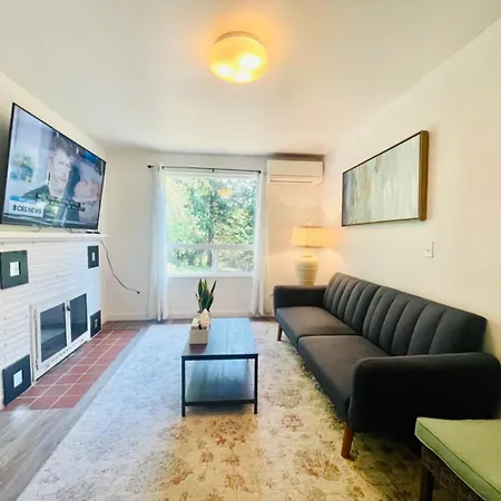 Super Privacy Lakeshore Forest Home With Air Conditioners At Haller Lake